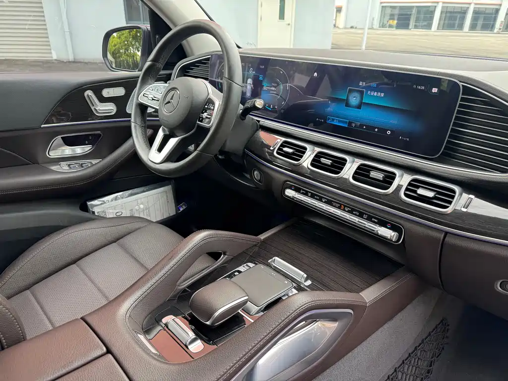 Mercedes-Benz GLE 2019 — фото 12
