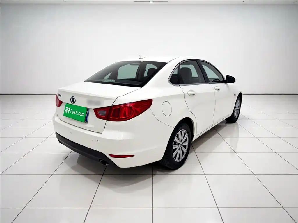 BAIC Senova D50 2016