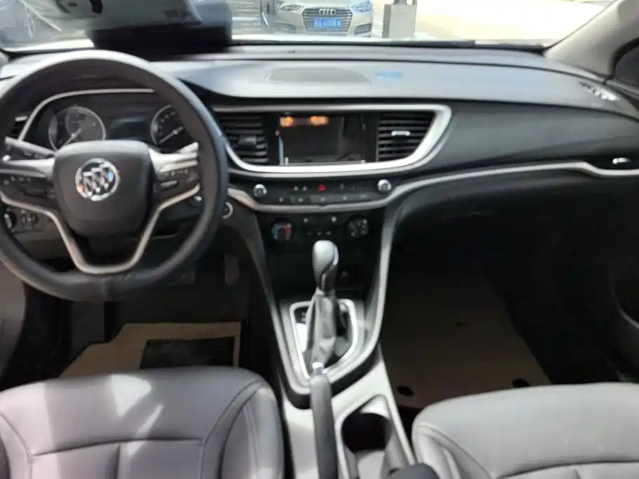 Buick Excelle 2022 — фото 12