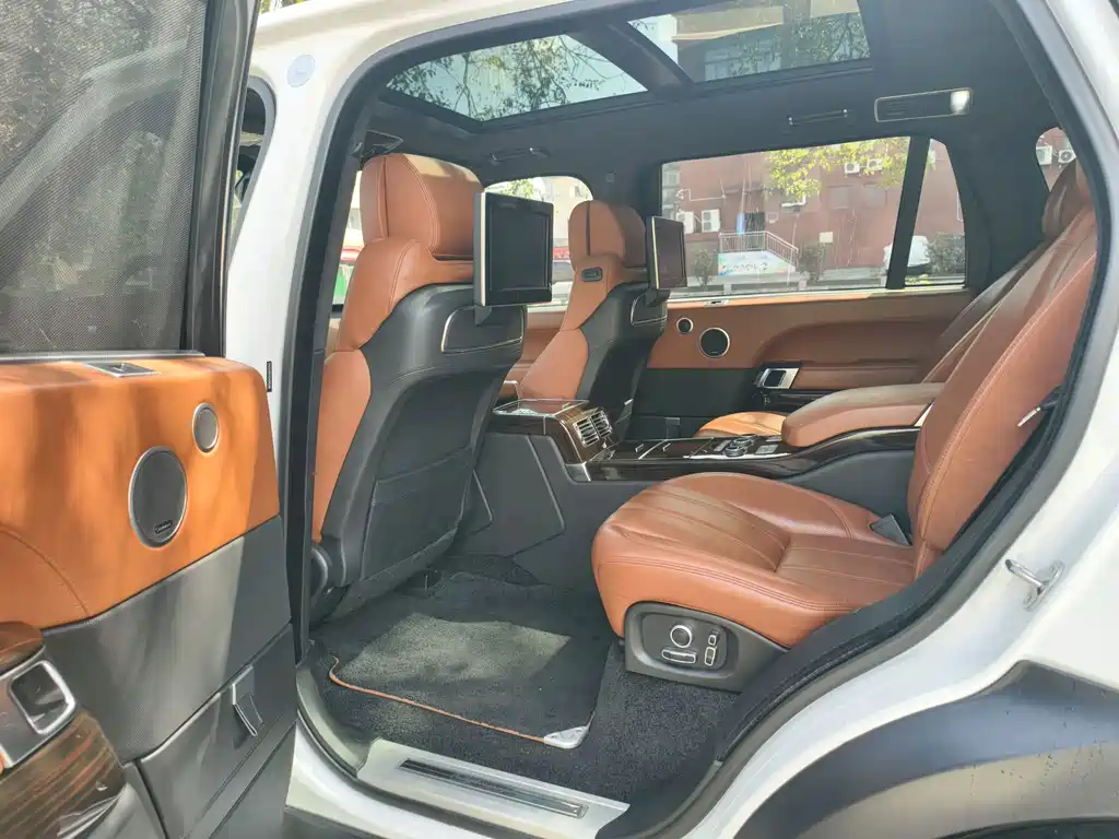 Land Rover Range Rover 2017 — фото 10