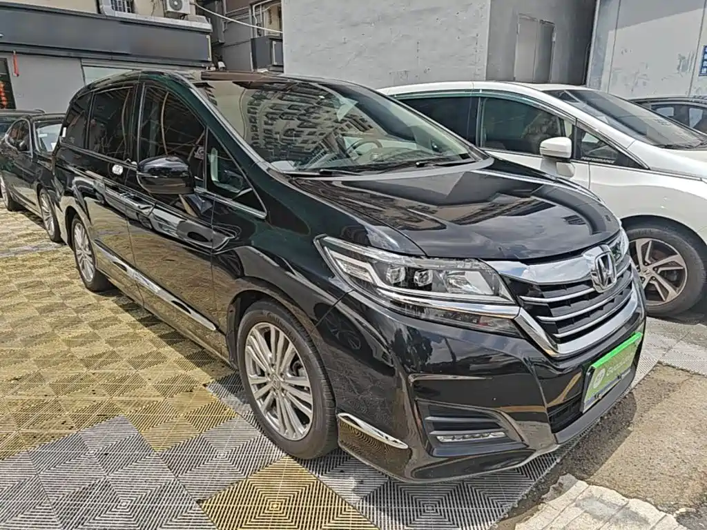 Honda Elysion 2018