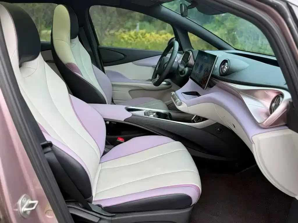 BYD Dolphin 2023