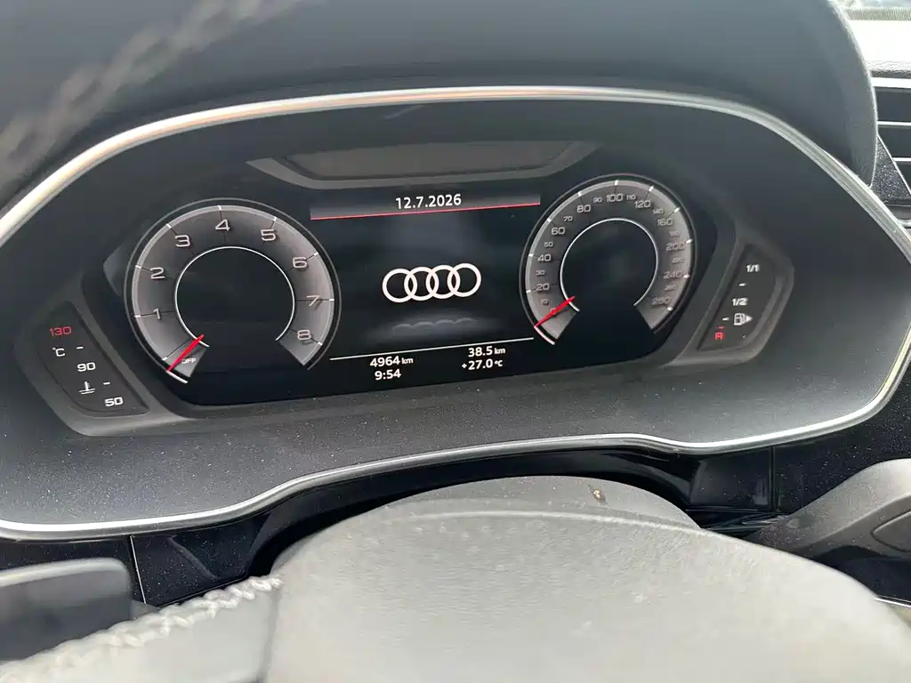 Audi Q3 2025 — фото 15