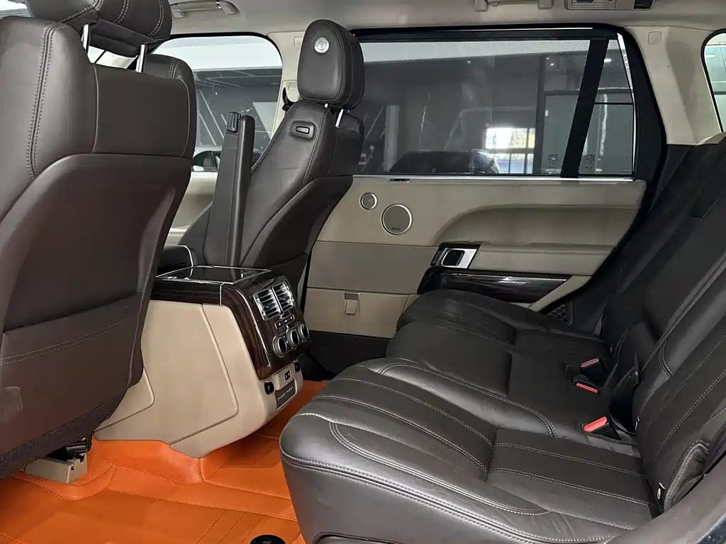Land Rover Range Rover 2017 — фото 16