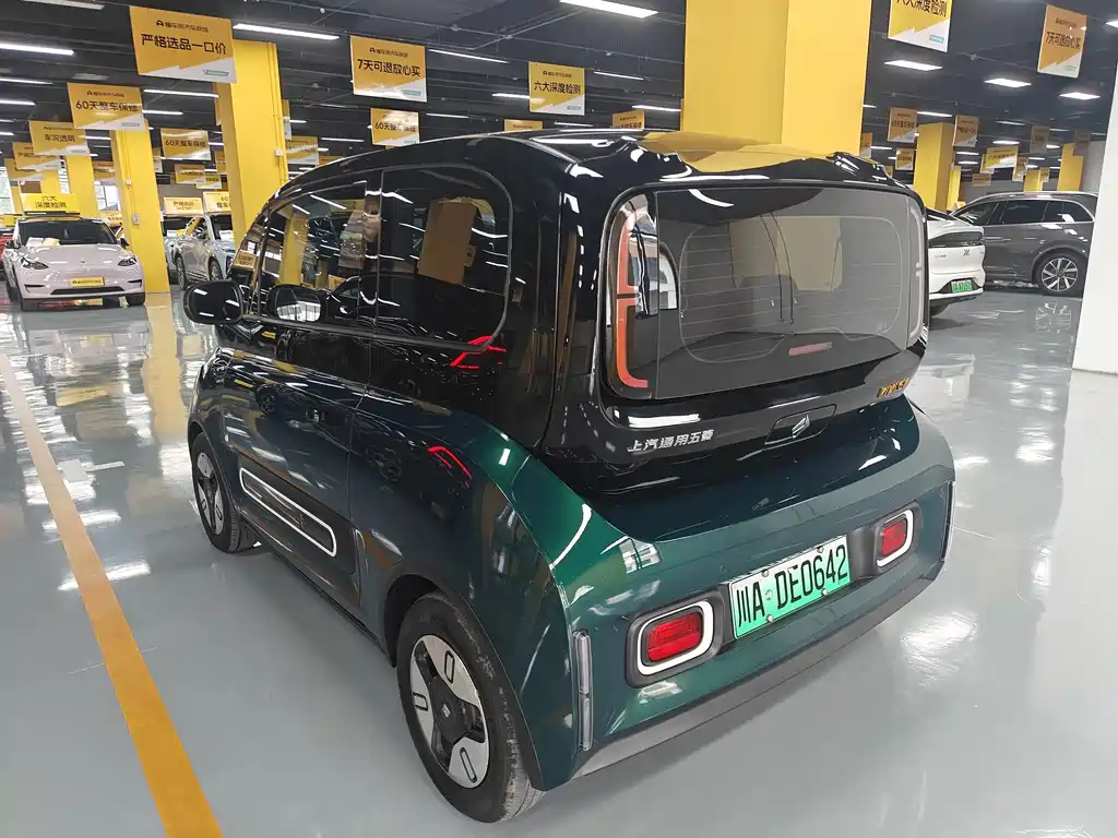 Baojun KiWi EV 2022 — фото 14