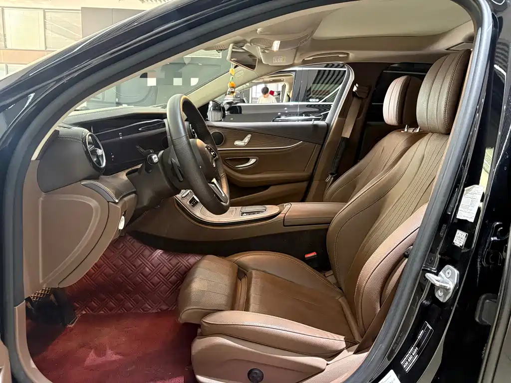 Mercedes-Benz E-Class 2020