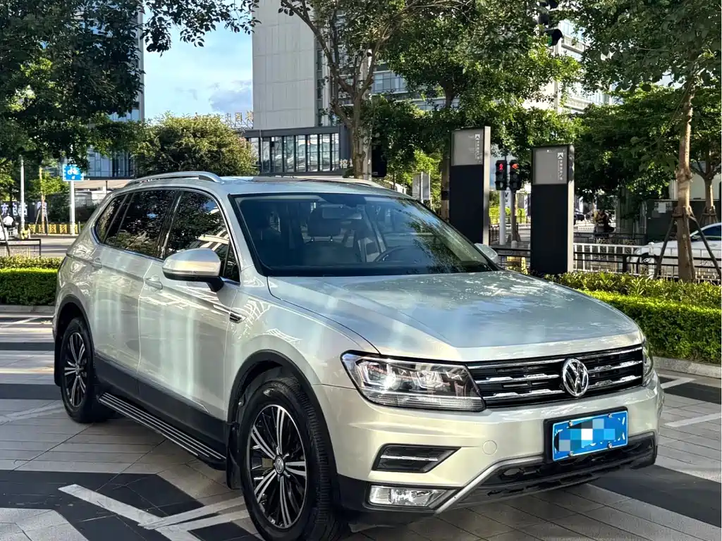 Volkswagen Tiguan L 2020