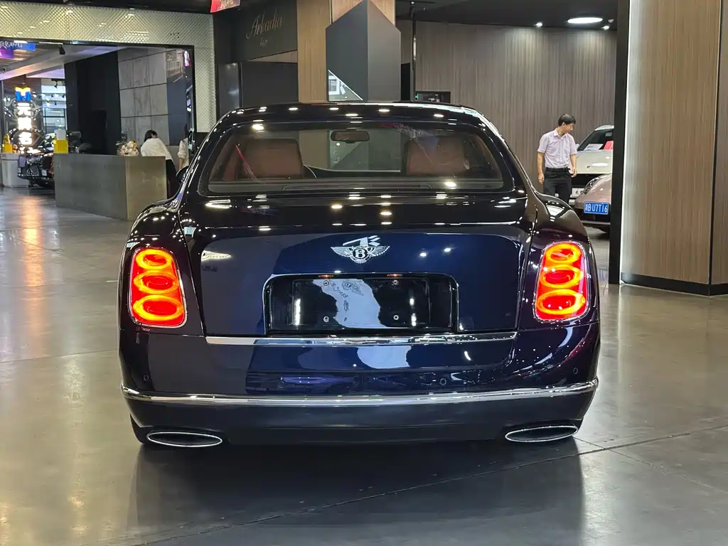 Bentley Mulsanne 2013 — фото 5