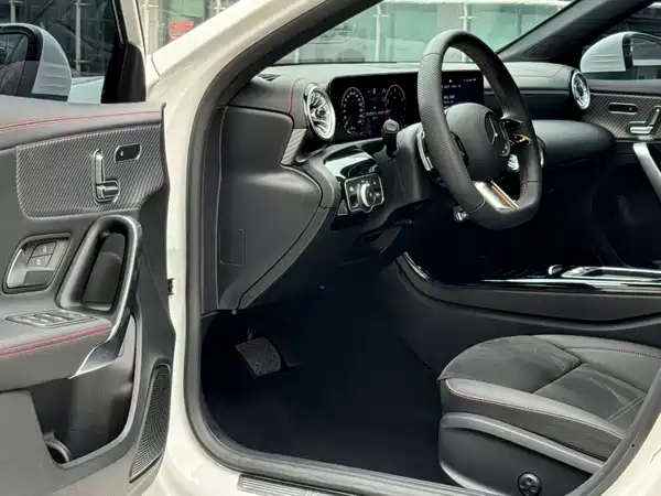 Mercedes-Benz A-Class 2024