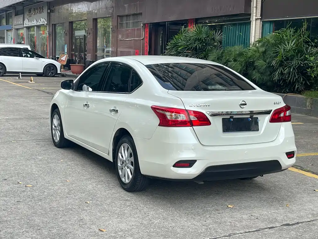 Nissan Sylphy 2016 — фото 11