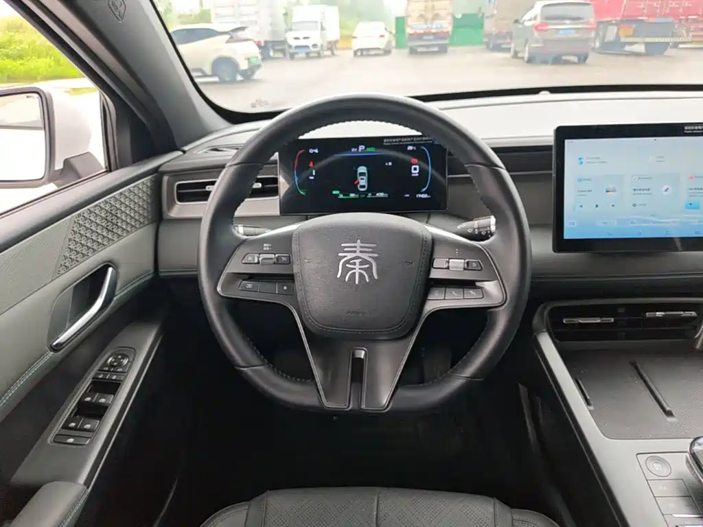 BYD Qin PLUS 2025 — фото 11