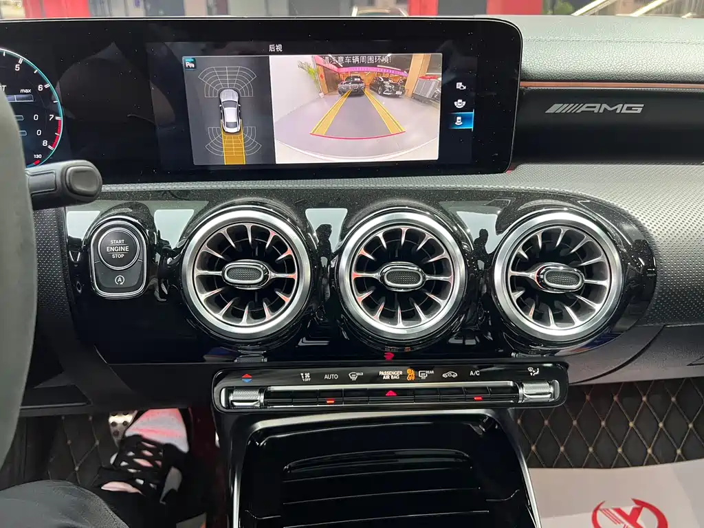 Mercedes-Benz Mercedes CLA AMG 2023 — фото 8