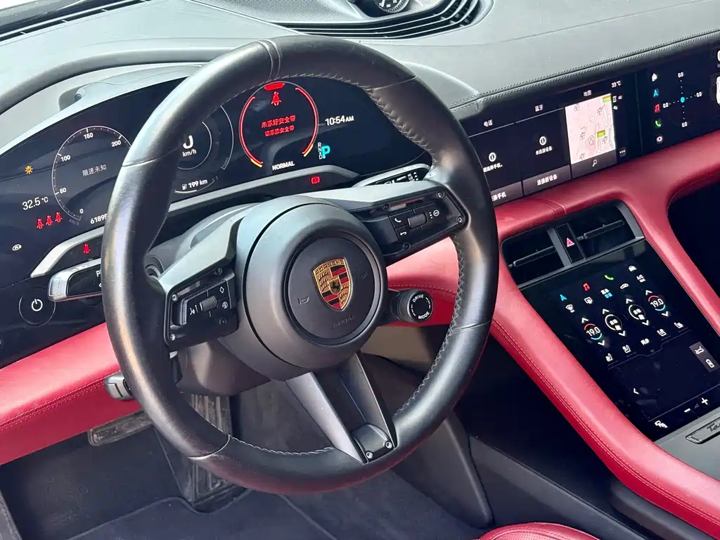 Porsche Taycan 2021 — фото 7