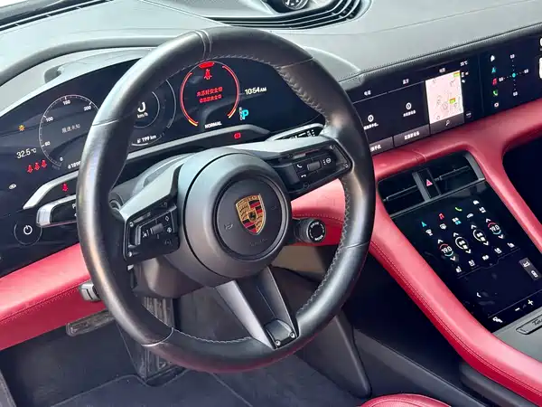 Porsche Taycan 2021