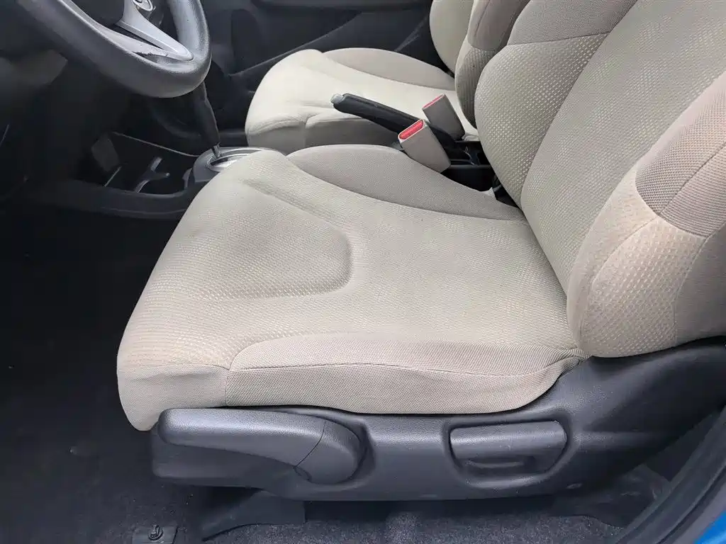 Honda Fit 2012 — фото 20