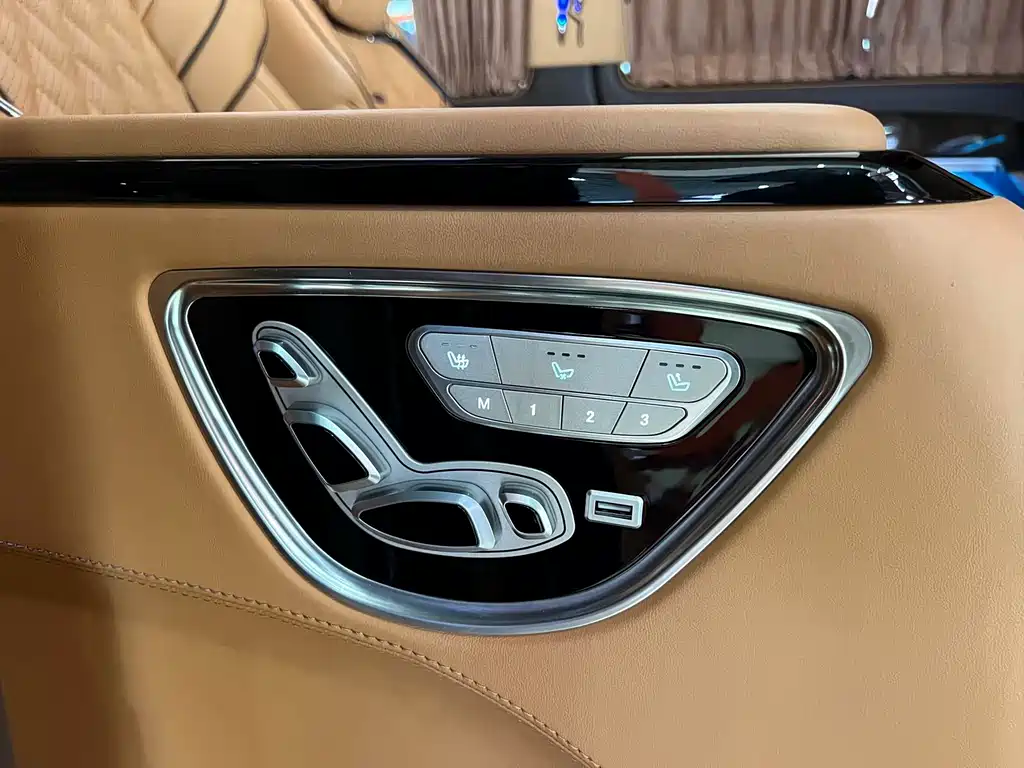 Mercedes-Benz Vito 2021 — фото 17