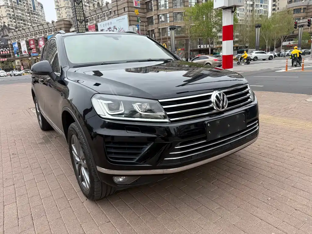 Volkswagen Touareg 2018 — фото 3