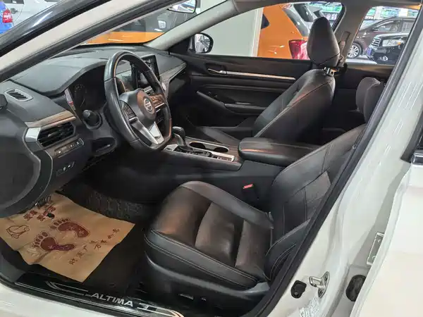 Nissan Teana 2021