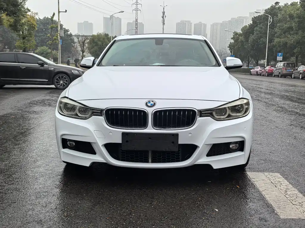 BMW 3 Series 2019 — фото 2