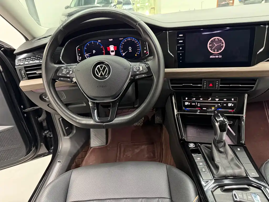 Volkswagen Passat 2020 — фото 10