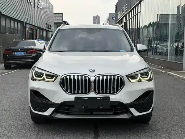 BMW X1 2021