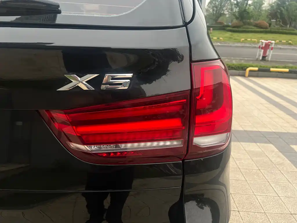 BMW X5 2017 — фото 15