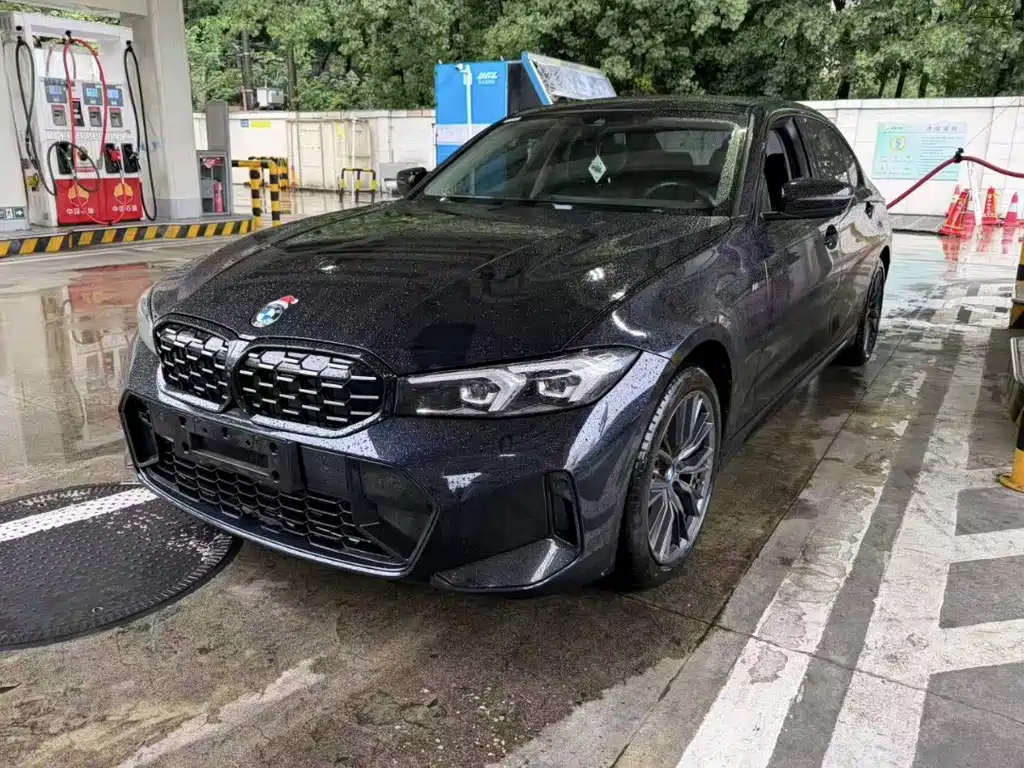 BMW 3 Series 2022