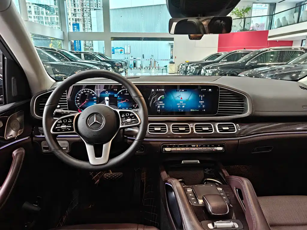 Mercedes-Benz GLS 2021 — фото 11