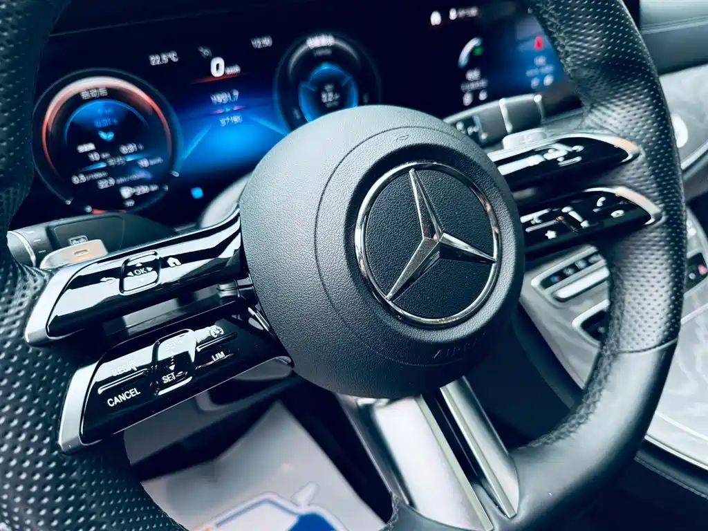 Mercedes-Benz E-Class New Energy 2022 — фото 9