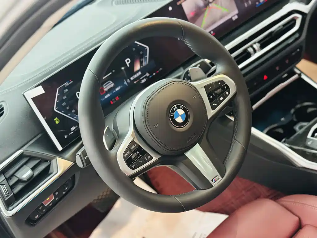 BMW 3 Series 2023 — фото 12