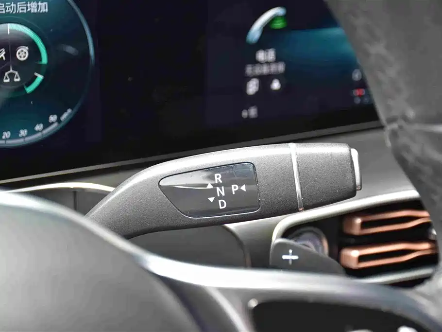 Mercedes-Benz EQC 2021 — фото 17