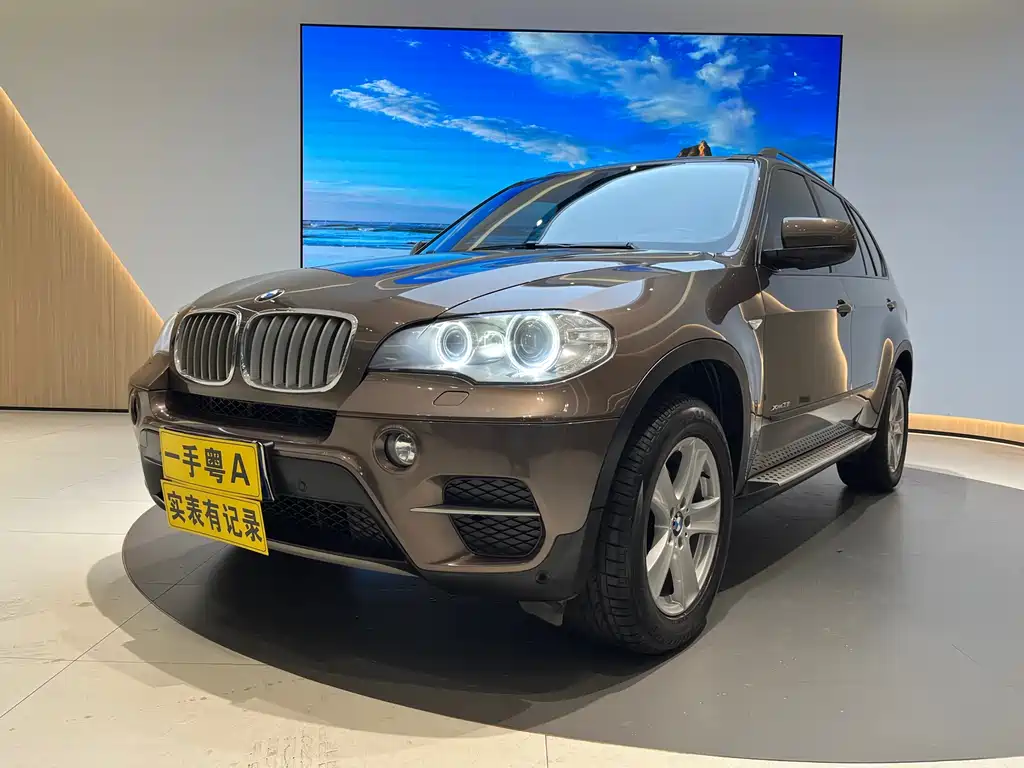 BMW X5 2013 — фото 2