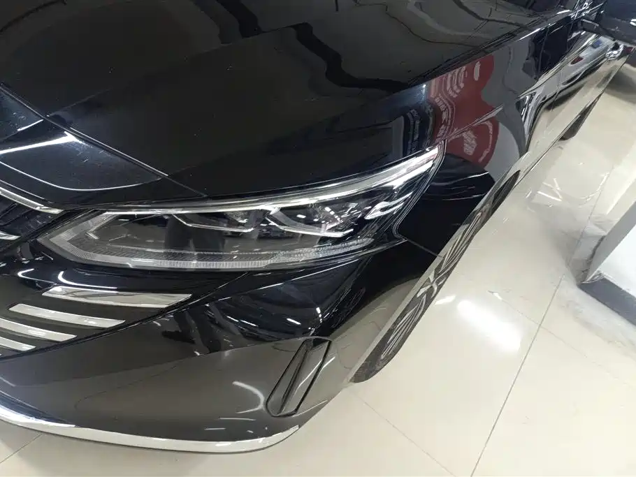 Nissan Teana 2023