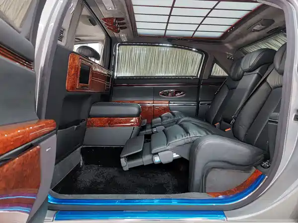 Maybach 2008