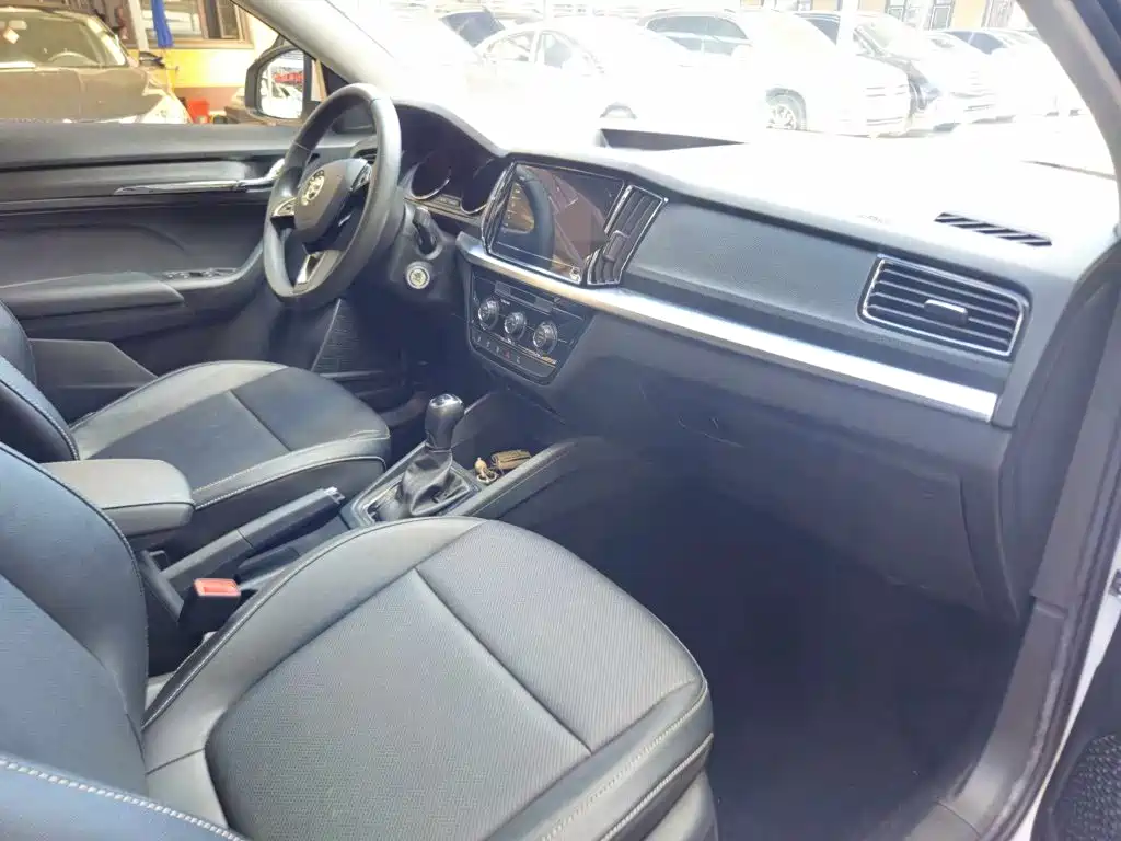 Skoda Kamiq 2022 — фото 12