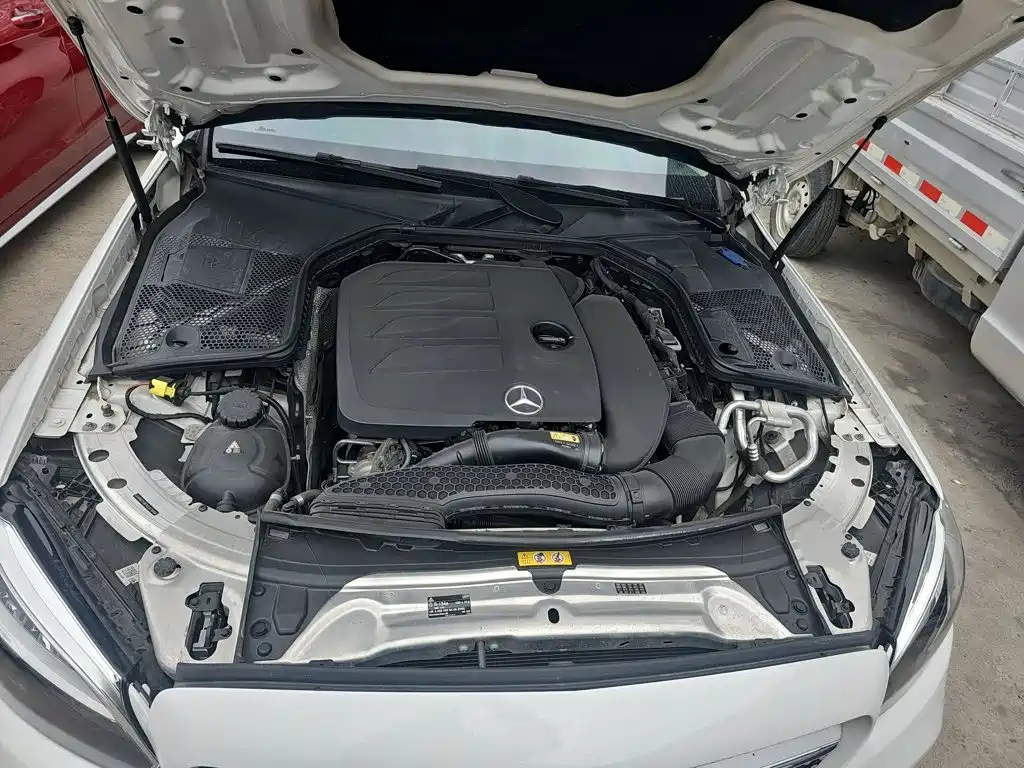 Mercedes-Benz C-Class 2020 — фото 16
