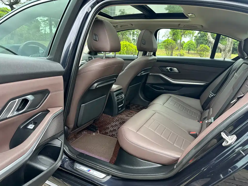 BMW 3 Series 2020 — фото 13