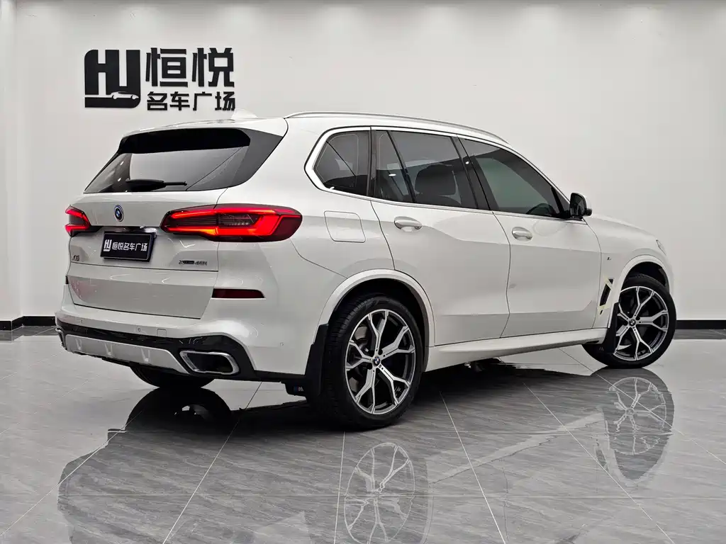 BMW X5 2018 — фото 3