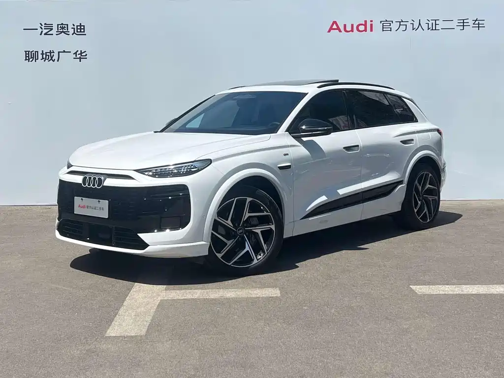 Audi Q6L e-tron 2025 — фото 1