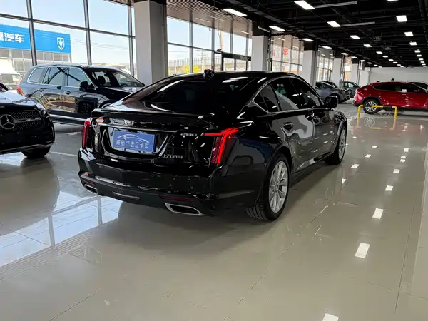 Cadillac CT5 2023