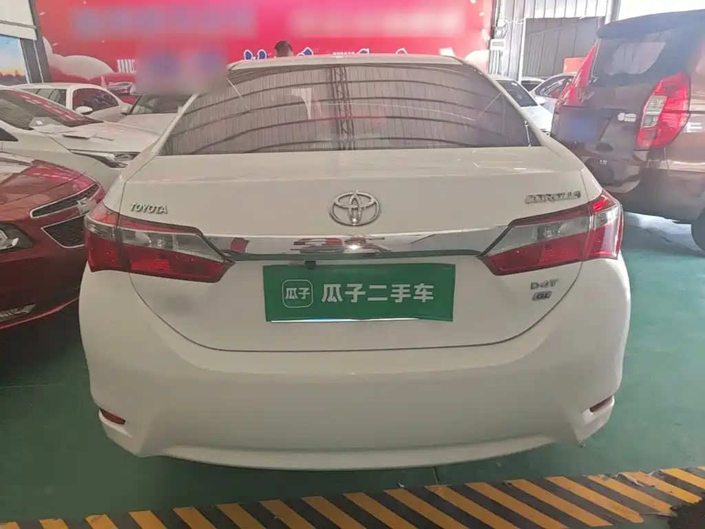 Toyota Corolla 2018 — фото 6