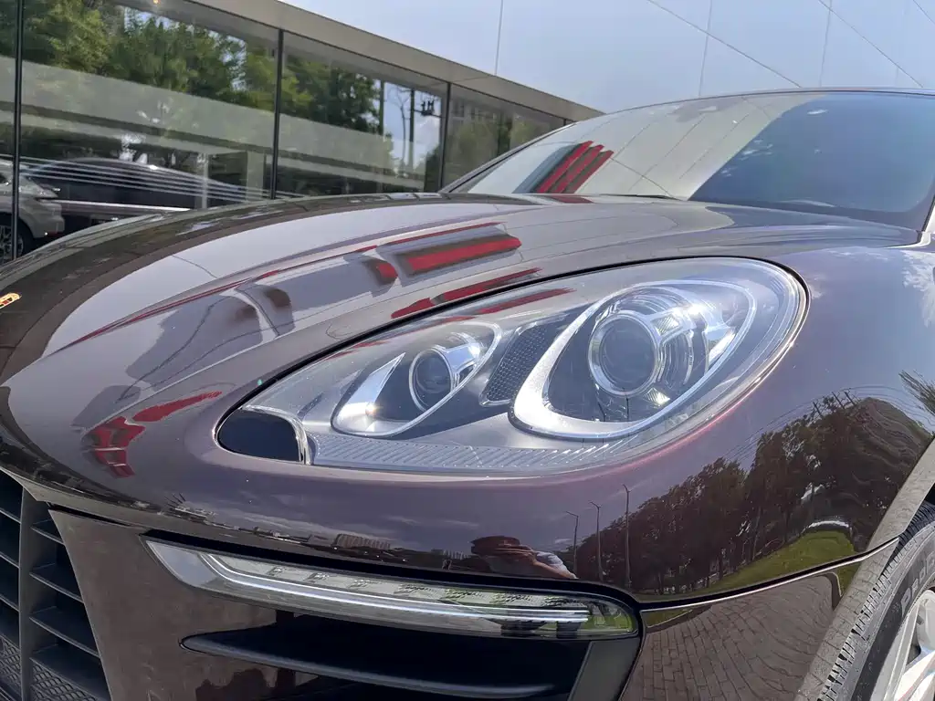 Porsche Macan 2016 — фото 10