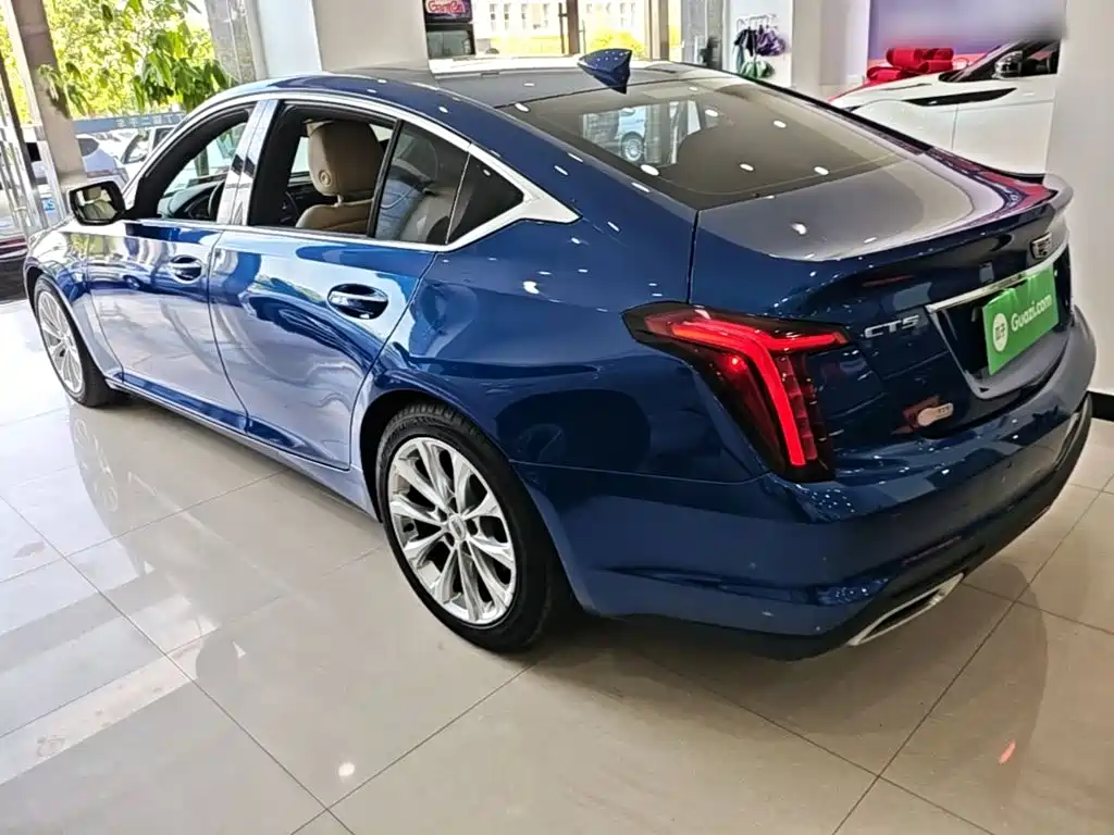 Cadillac CT5 2021 — фото 5
