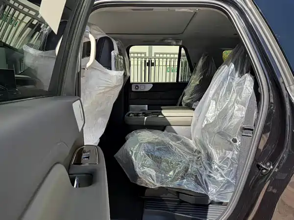 Lincoln Navigator 2024