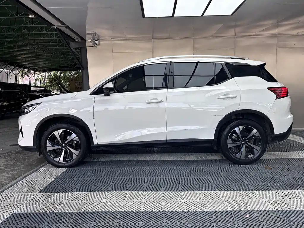 GAC Motor Trumpchi GS4 2022 — фото 4