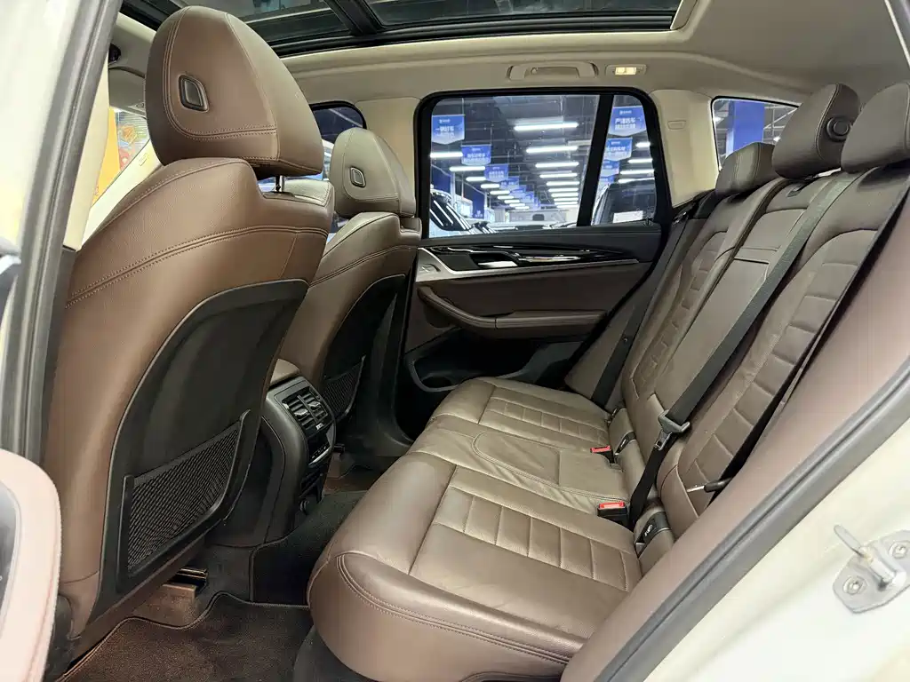 BMW X3 2019 — фото 11