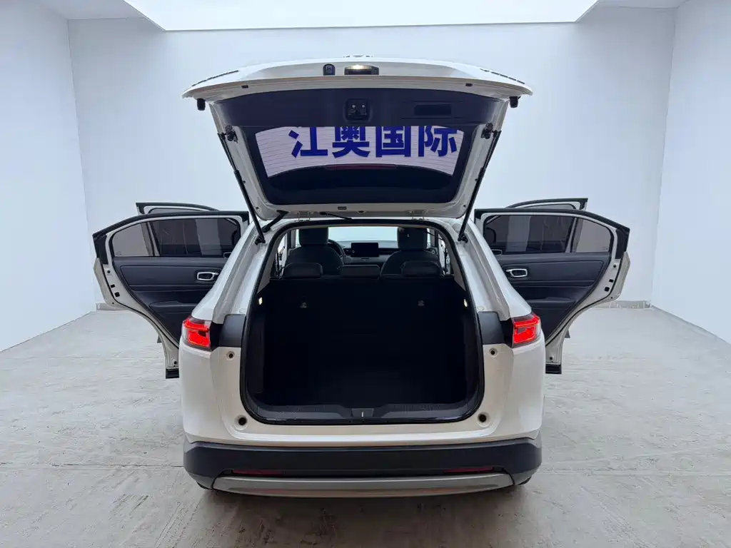 Honda Vezel 2023 — фото 18