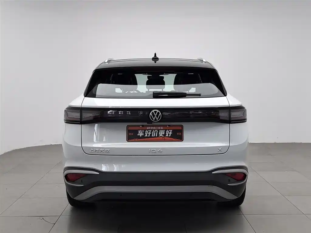 Volkswagen ID.4 X 2024