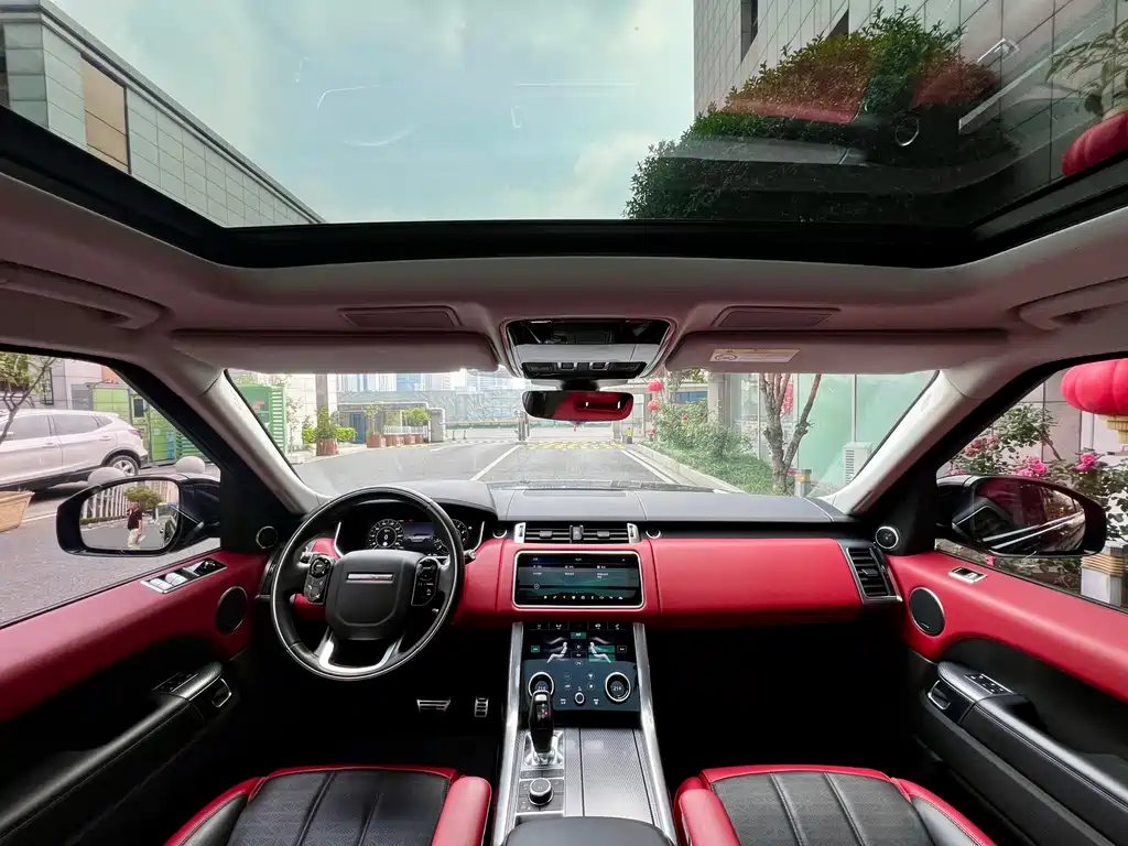Land Rover Sport 2020 — фото 23