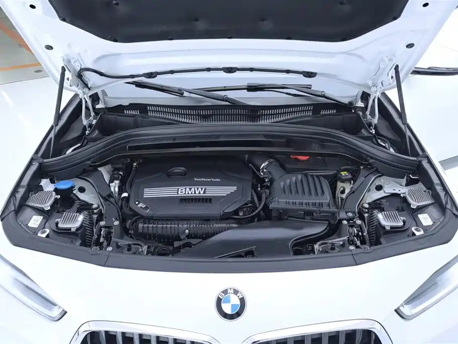 BMW X2 2021 — фото 10